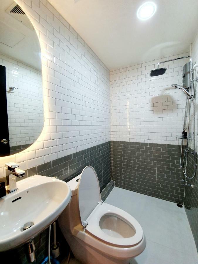 Petchburi - Boutique Floor 3-5 Guest house Bangkok